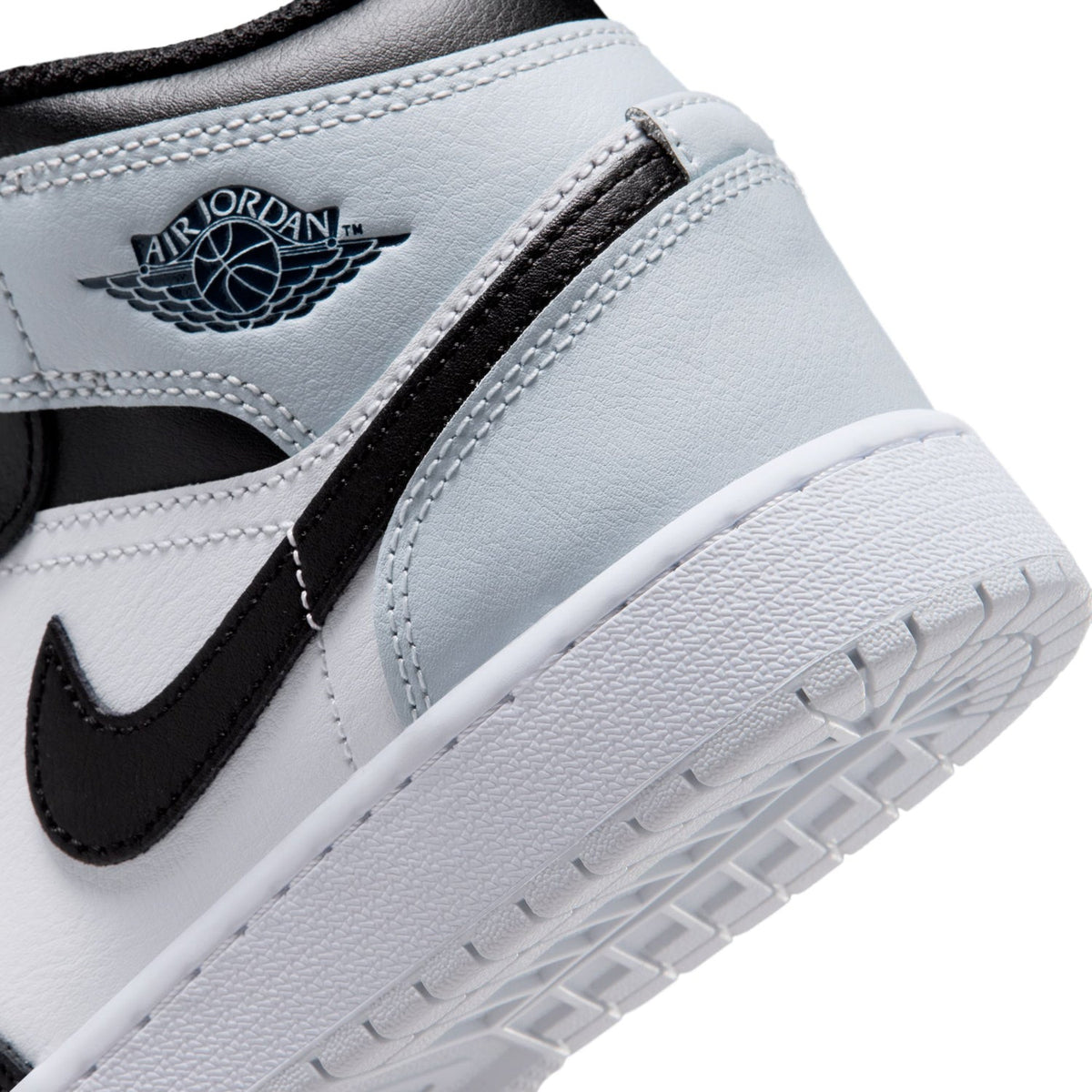 AJ 1 Mid - Youth