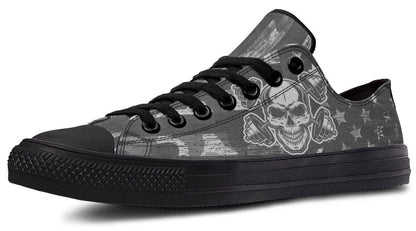 Cross Bumbbell Skull Lowtop Sneaker