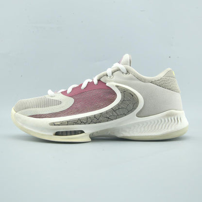 Nike Zoom Freak 4