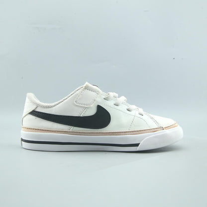 Nike Court Legacy